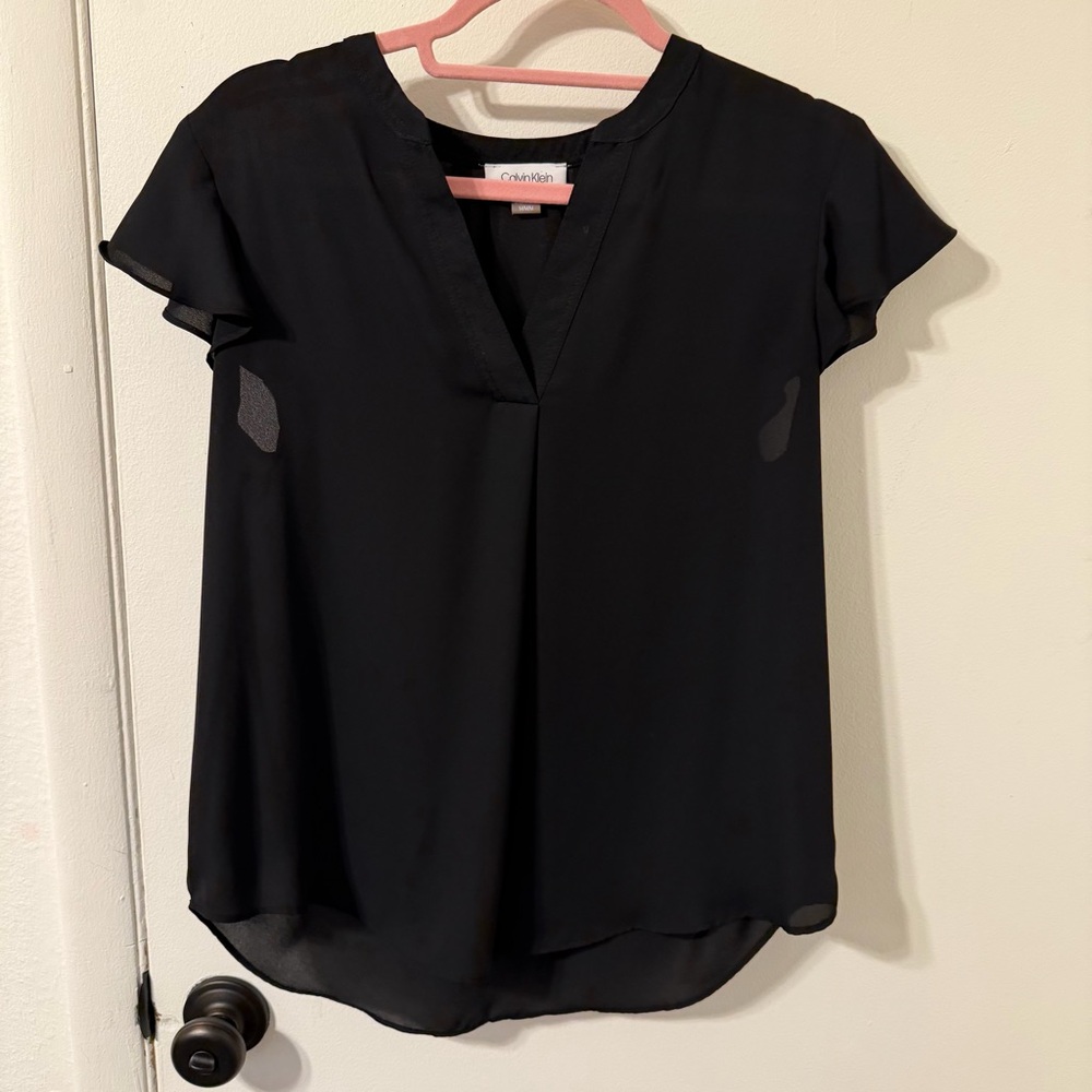 Calvin Klein Black Flutter Sleeve V-Neck Blouse Size Medium